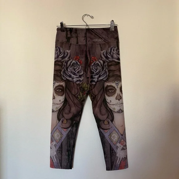 Eagle Rock Werkshop Size M Compression Dark Sugar Skull Face Triathlon - Picture 5 of 8